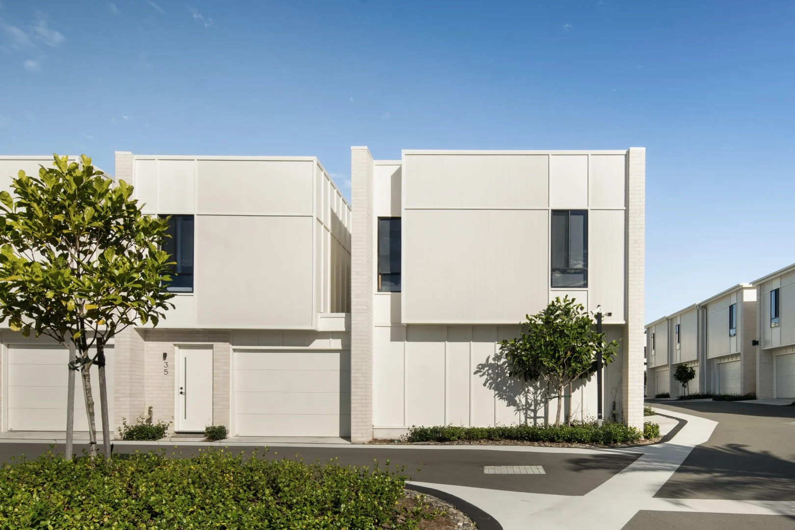 Mason Edition — 55 Terraces by Azure – Image 3